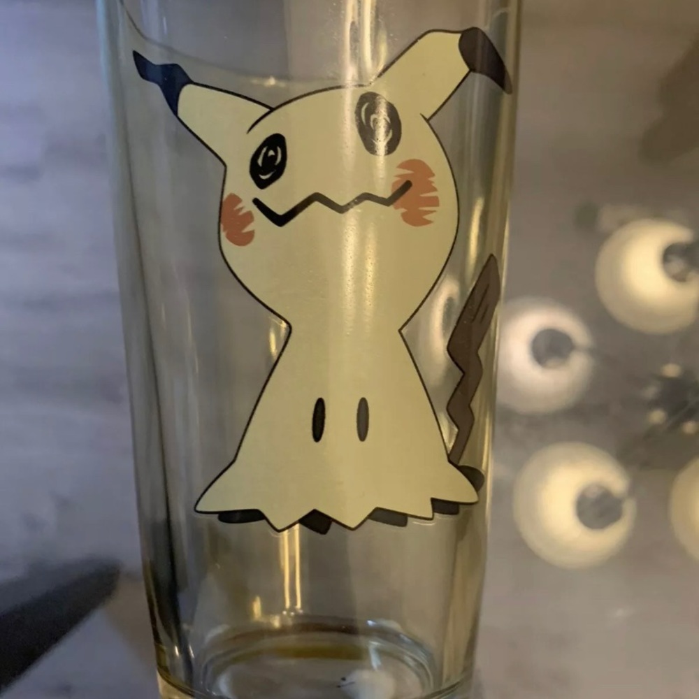 Pikachu Tinted  Drinking Glass Pokémon